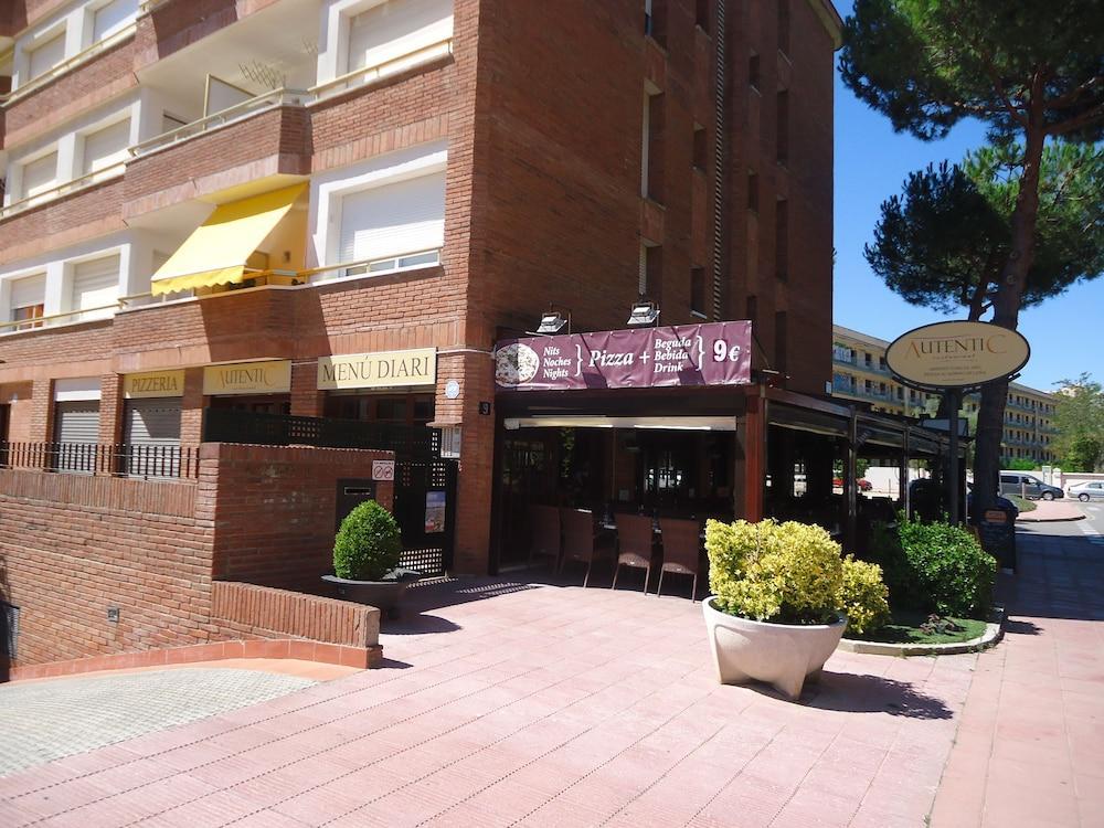 Apartamentos Antillas Fenals Lloret de Mar Extérieur photo